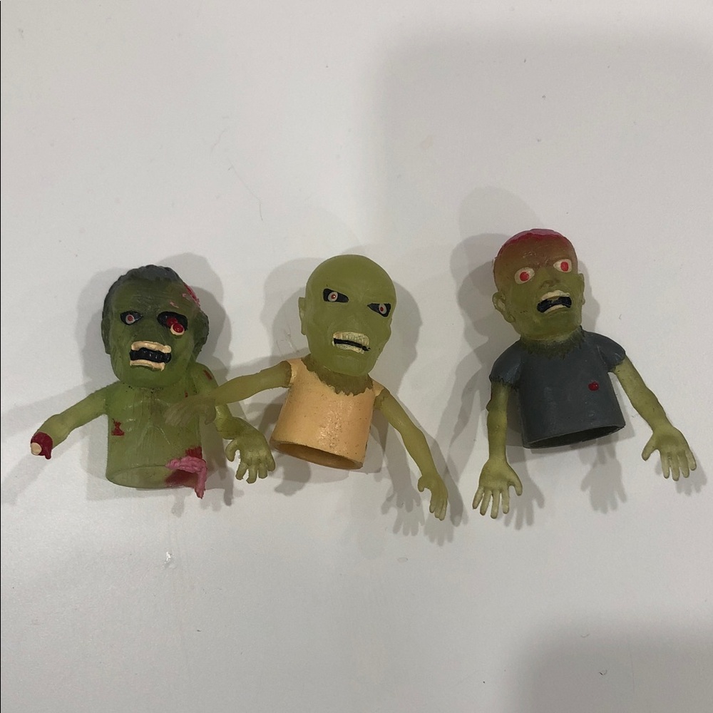 Zombie Finger Puppet Set of 3